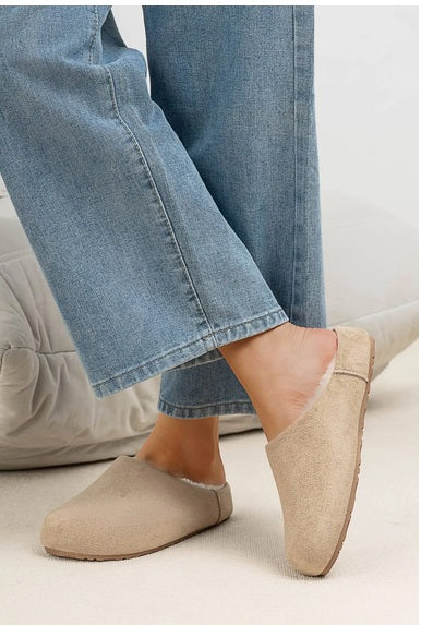 Suède Mules – Gevoerd & Comfortabel
